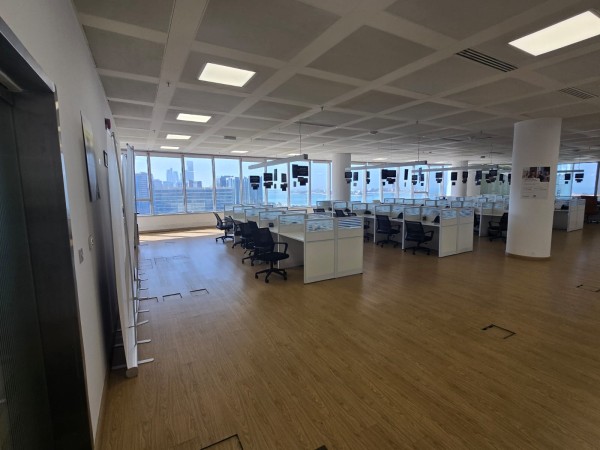 Office Space for Rent | Abu Dhabi | 500 SQM | Sea View